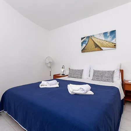 With Parking Space Zavala, Hvar - 8710 شقة