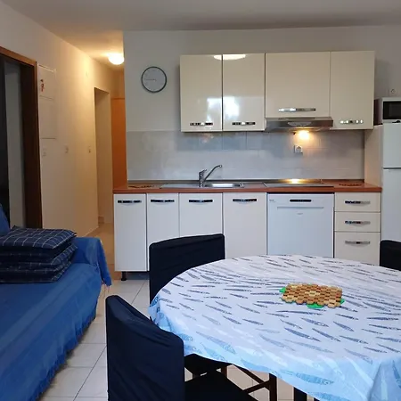 With Parking Space Zavala, Hvar - 8710 Apartamento Jelsa (Hvar)