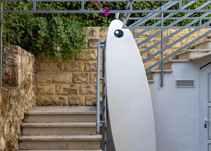 Διαμέρισμα With Parking Space Zavala, Hvar - 8710